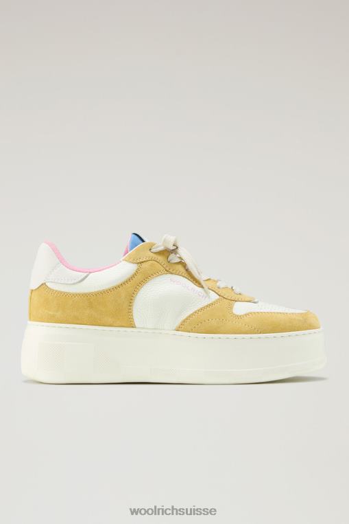 grosses baskets en cuir souple avec empiècements en daim jaune blanc cassé chaussure femmes Woolrich 2FX2J90