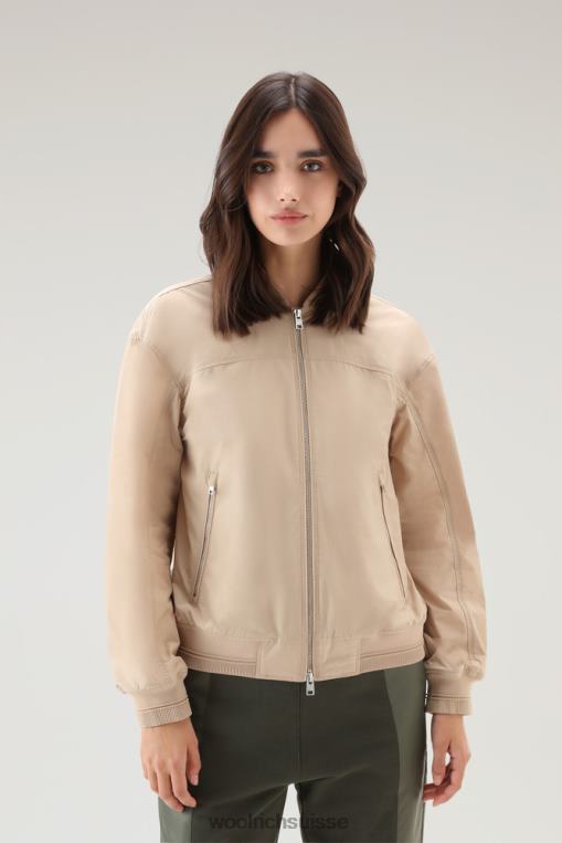 bomber d'été en touche urbaine plume beige vêtements femmes Woolrich 2FX2J64