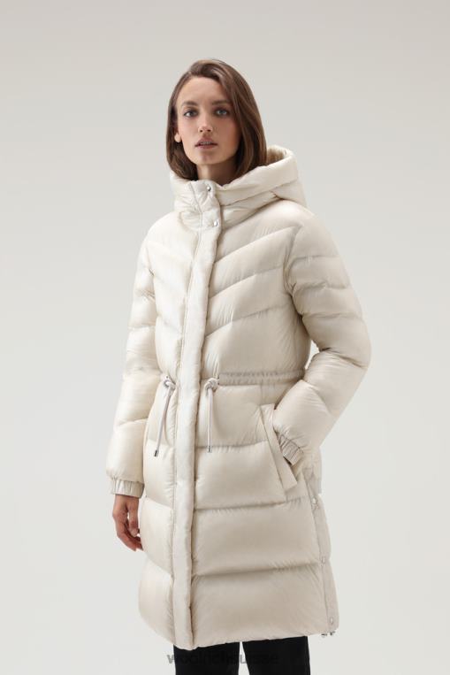 aliquippa doudoune longue soyeuse avec cordon de serrage à la taille crème lactée vêtements femmes Woolrich 2FX2J285